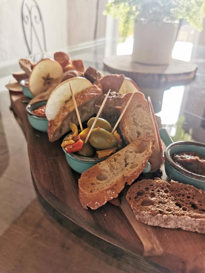 L'Auberge Camarguaise Saintes-Maries-de-la-Mer Kültér fotó